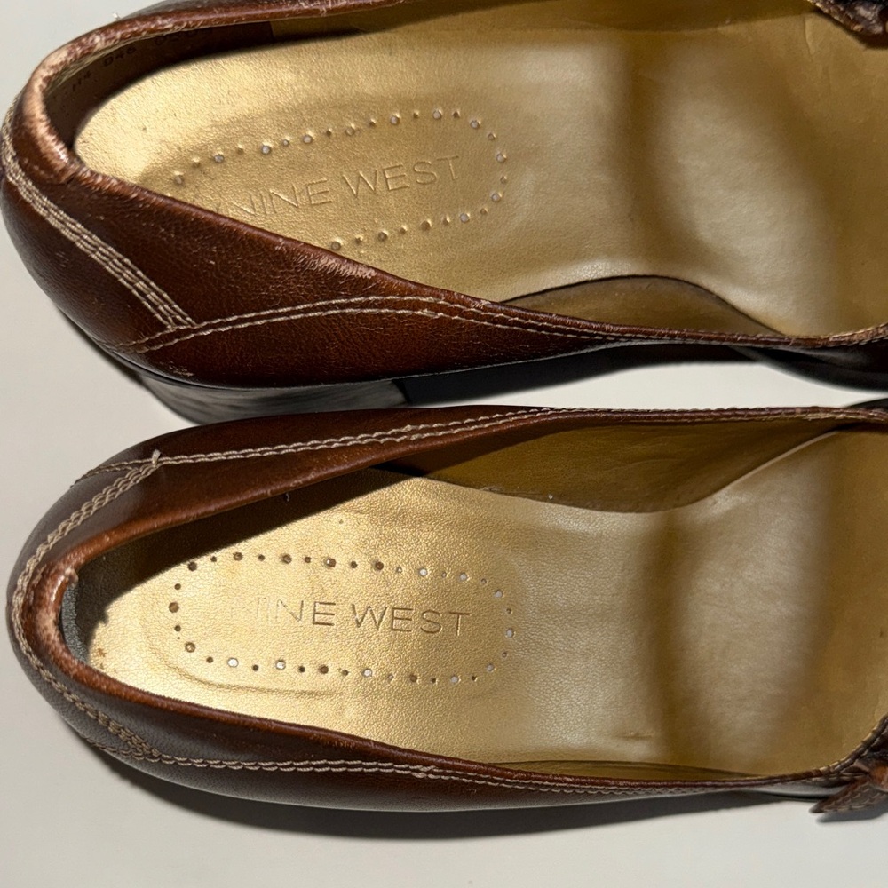 Nine West Women's Brown Leather Mary Jane Heels - Comfortable Low Block Heel - Picture 5 of 9
